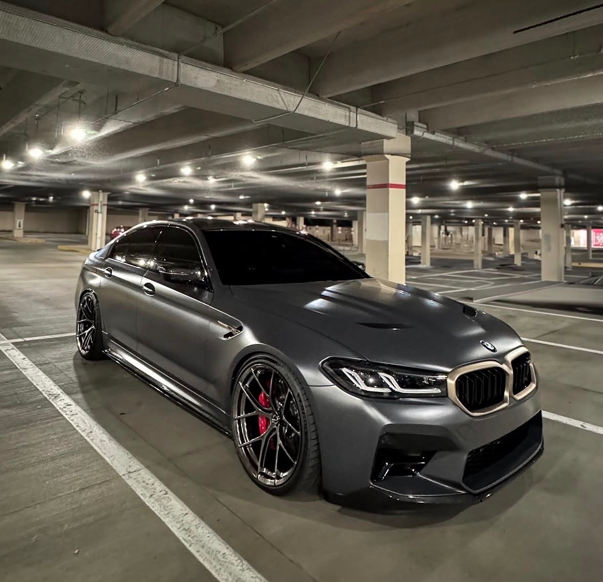 Carbon Fibre F90 LCI M Performance Front Lip