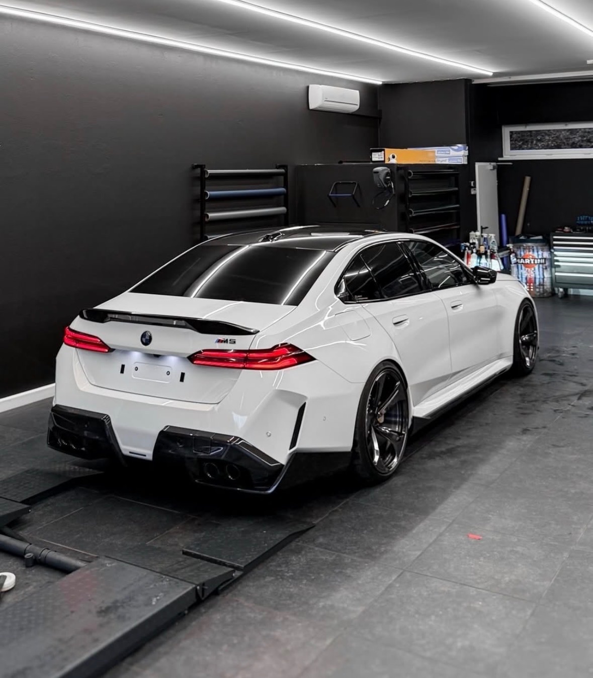 Gloss Black M Performance Rear Diffuser