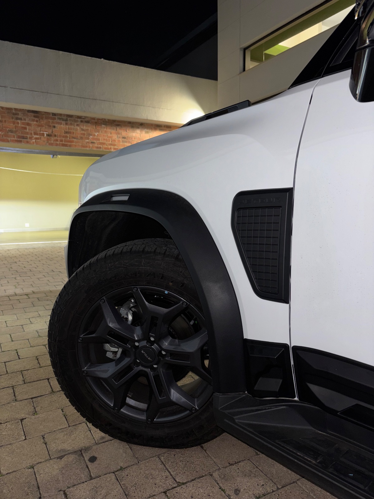 Jetour Matte Black Fender Vents 