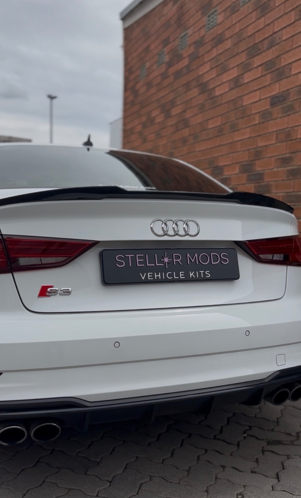 Gloss Black Audi RS3 8V/8V2 Sedan M4 Style Boot Spoiler 