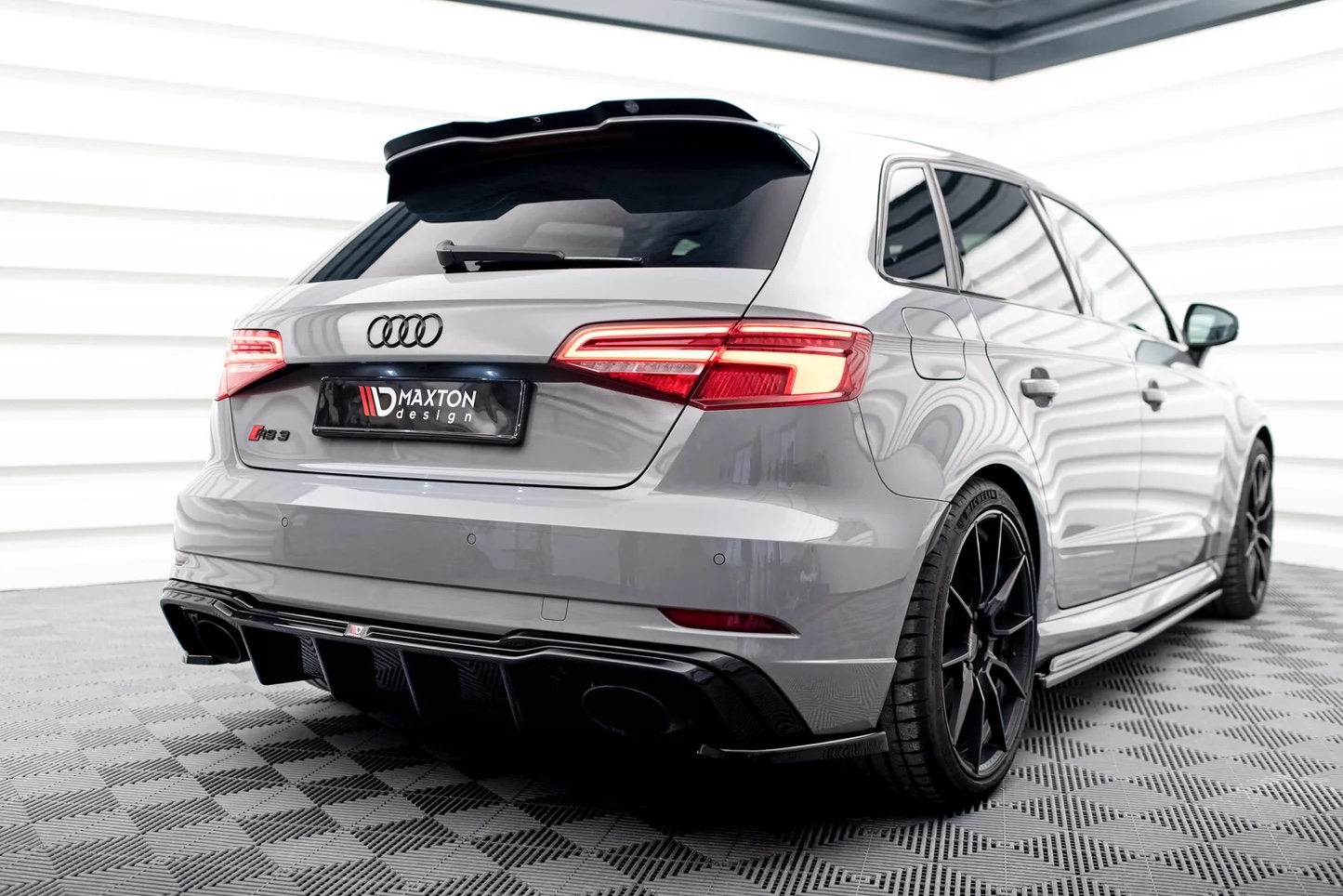 Gloss Black Audi RS3 8V/8V2 Hatch Maxton Style Roof Spoiler 