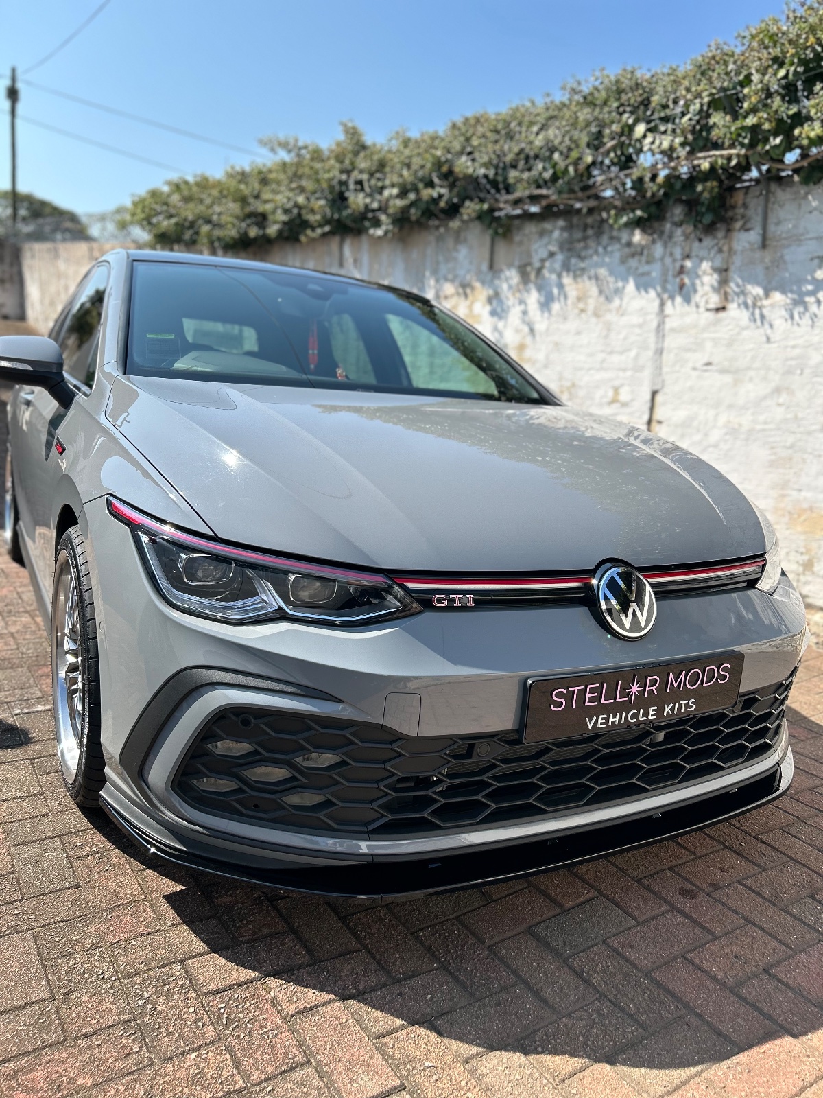 Gloss Black GTI/R Maxton Style Front Lip